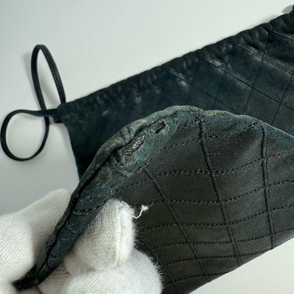 100% Authentic CHANEL Quilted Drawstring Bag Pouch Coco Mark Black - Picture 10 of 11